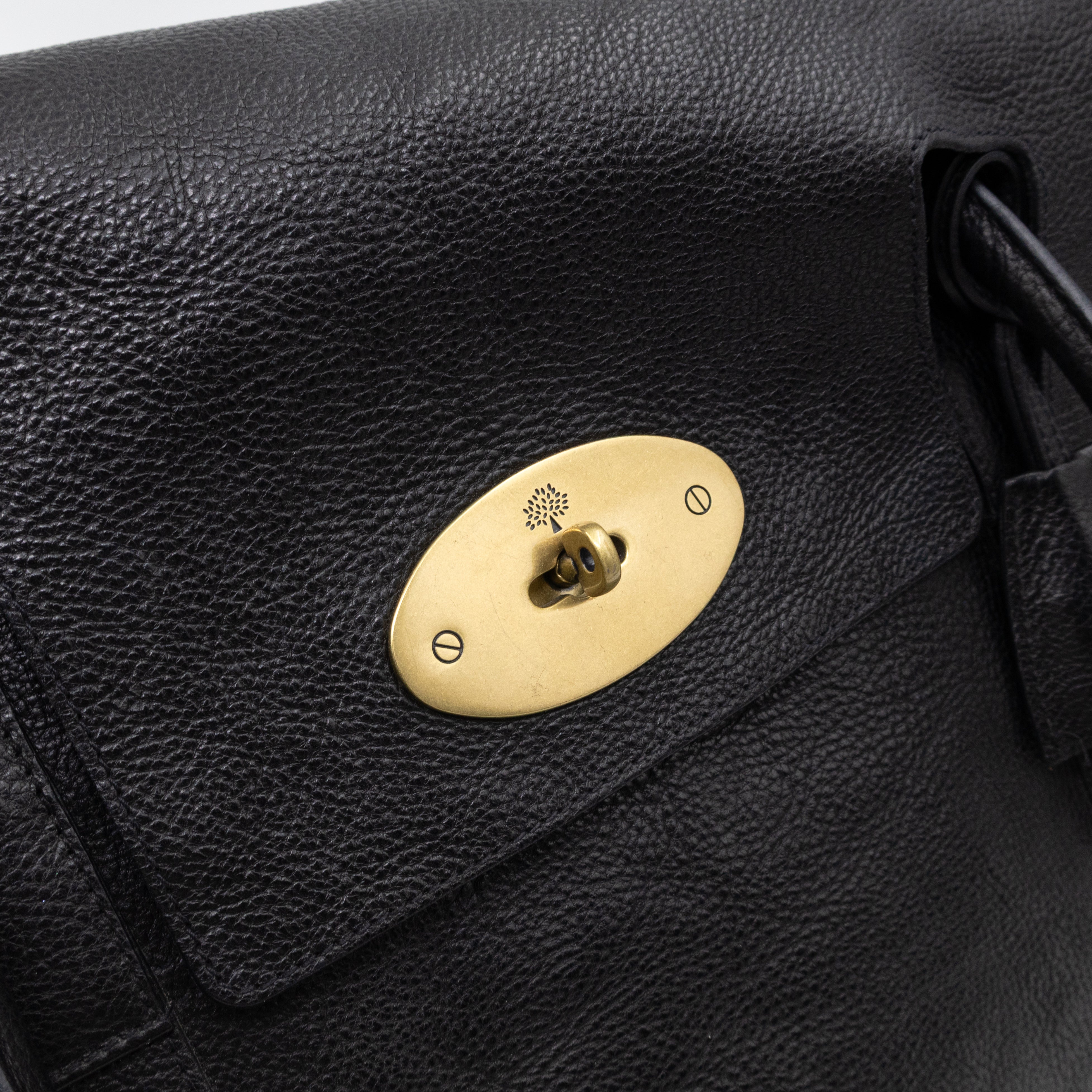 Piccadilly Bayswater Black Leather