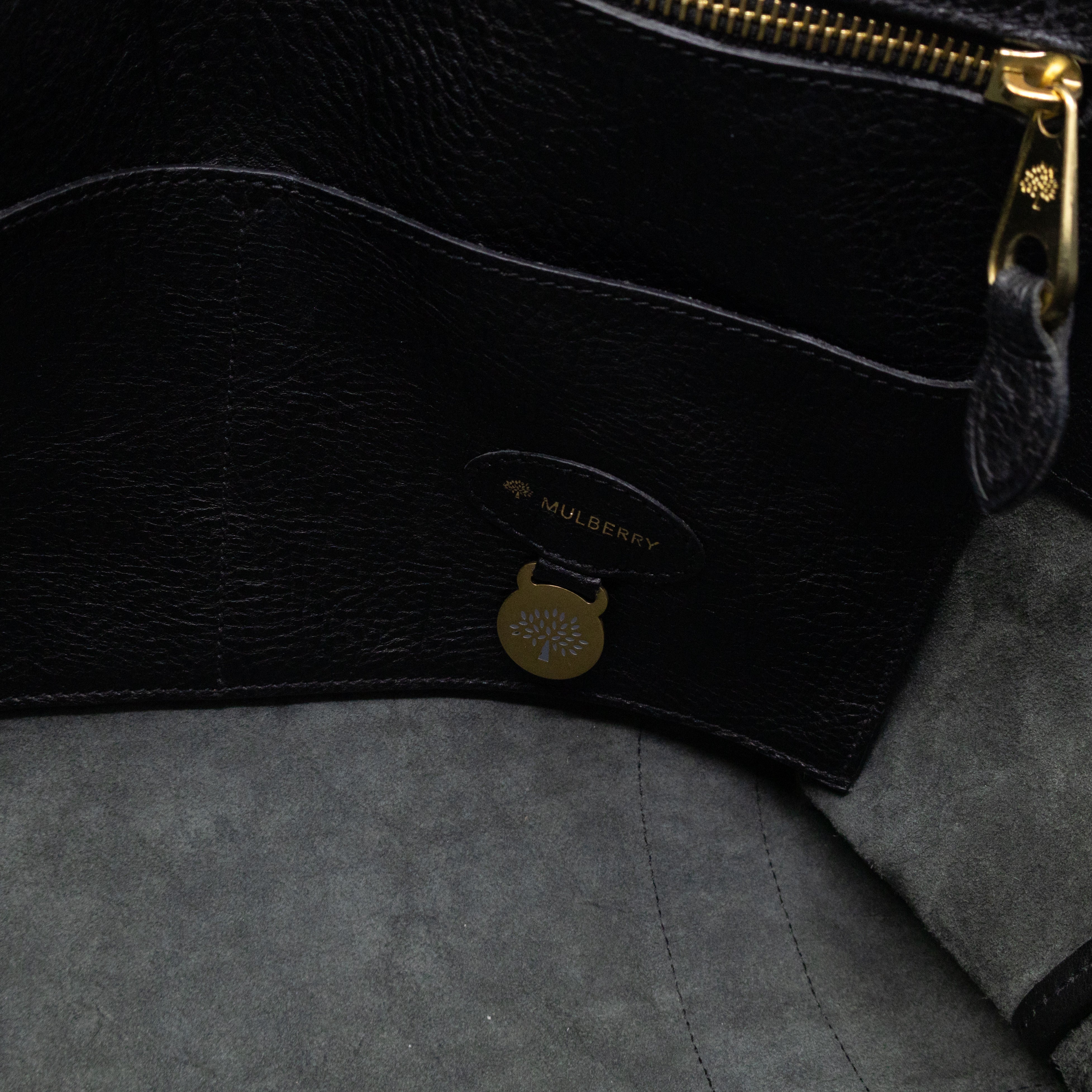 Piccadilly Bayswater Black Leather