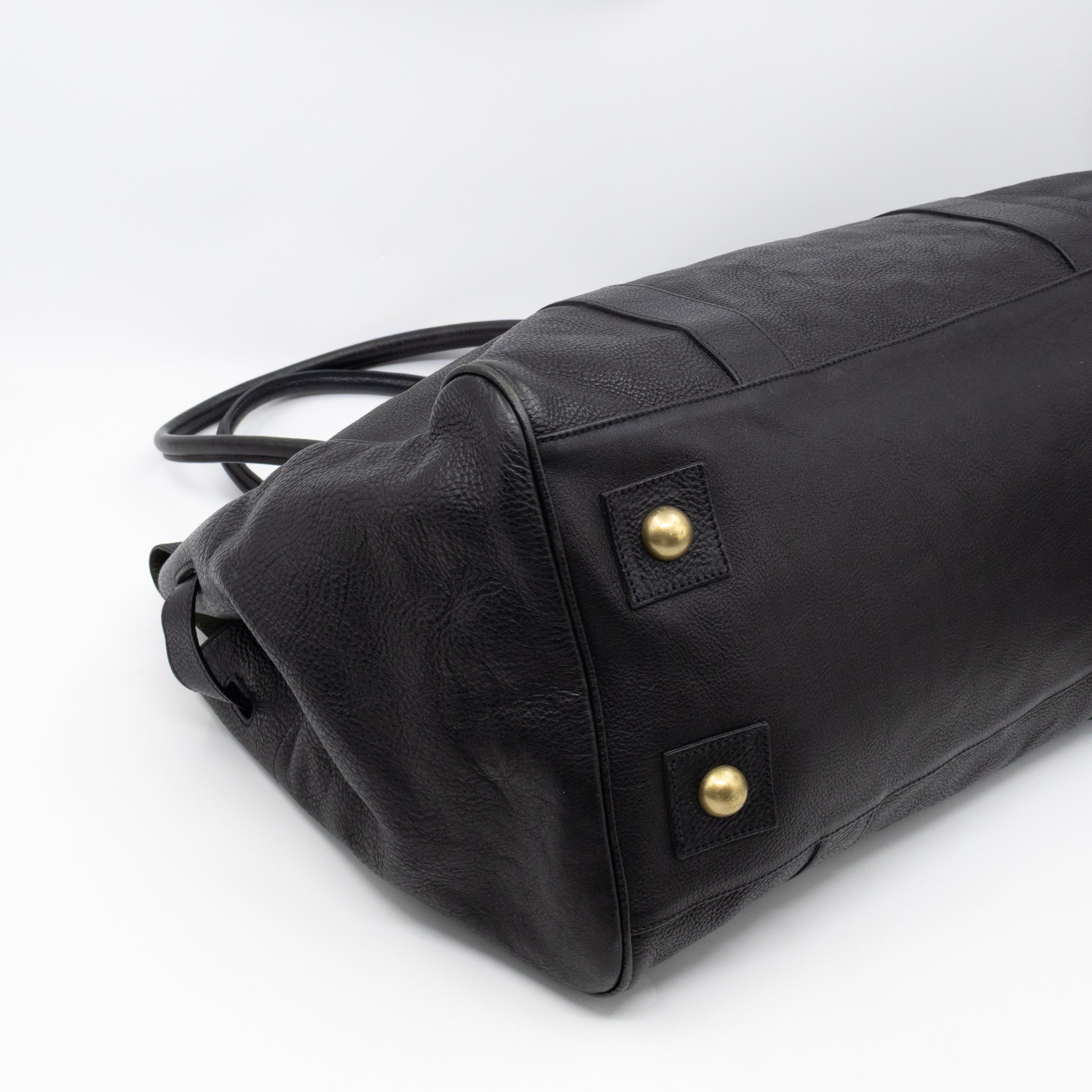 Piccadilly Bayswater Black Leather