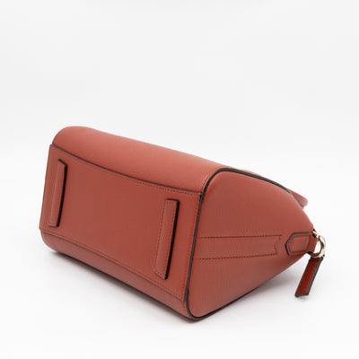 Antigona Mini Paprika Grained Leather