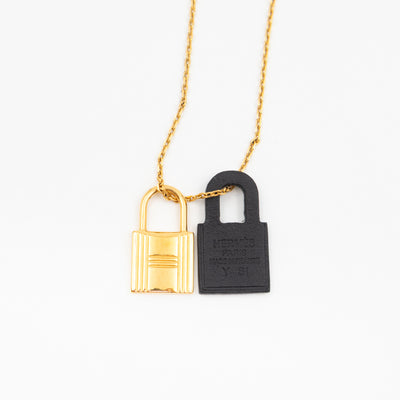 O'Kelly Pendant Gold Black