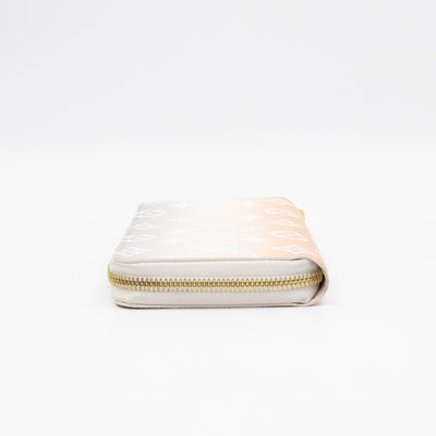 Zippy Wallet By the Pool Brume