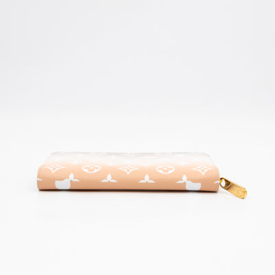 Zippy Wallet By the Pool Brume