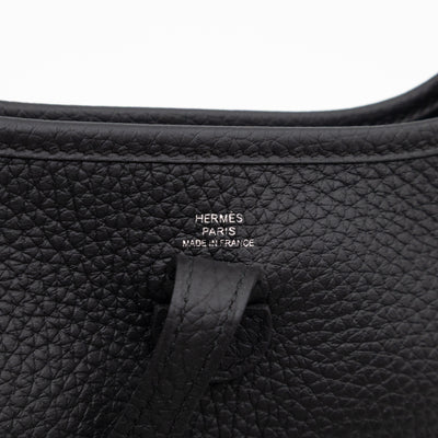 Evelyne 16 Mini Black Leather