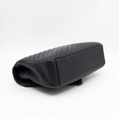 College Large Chevron Quilted Black Leather