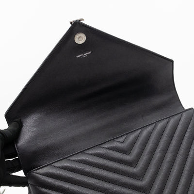 College Large Chevron Quilted Black Leather