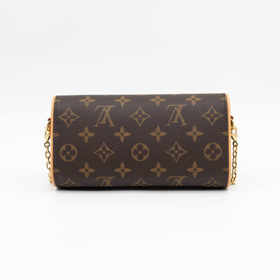Pochette Camille Monogram