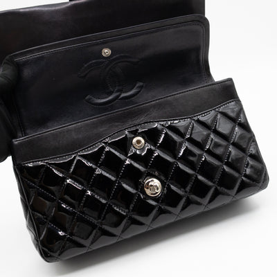 Classic Double Flap Medium Black Patent Leather Silver