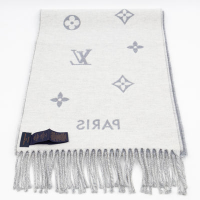 All About Monogram Scarf Gris Clair