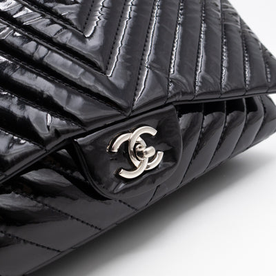 Classic Single Flap Maxi Black Chevron Patent Silver