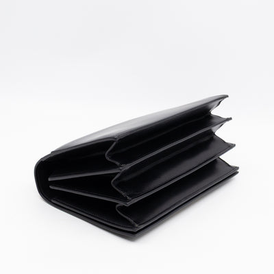 Domino Medium Shoulder Bag Black Smooth Leather