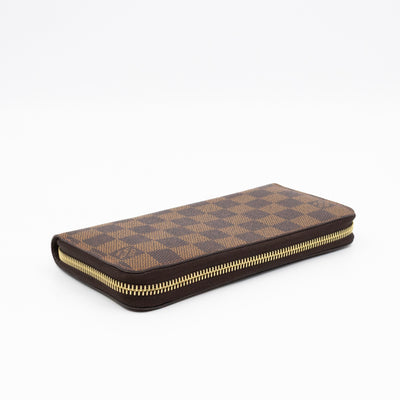 Compact Zippy Wallet Damier Ebene