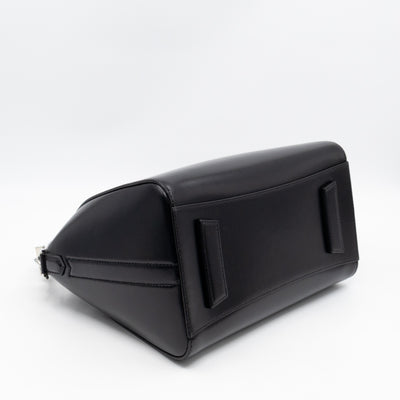 Antigona Small Black Leather