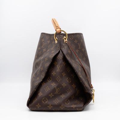 Artsy MM Monogram