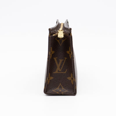 Toiletry Pouch 15 Monogram