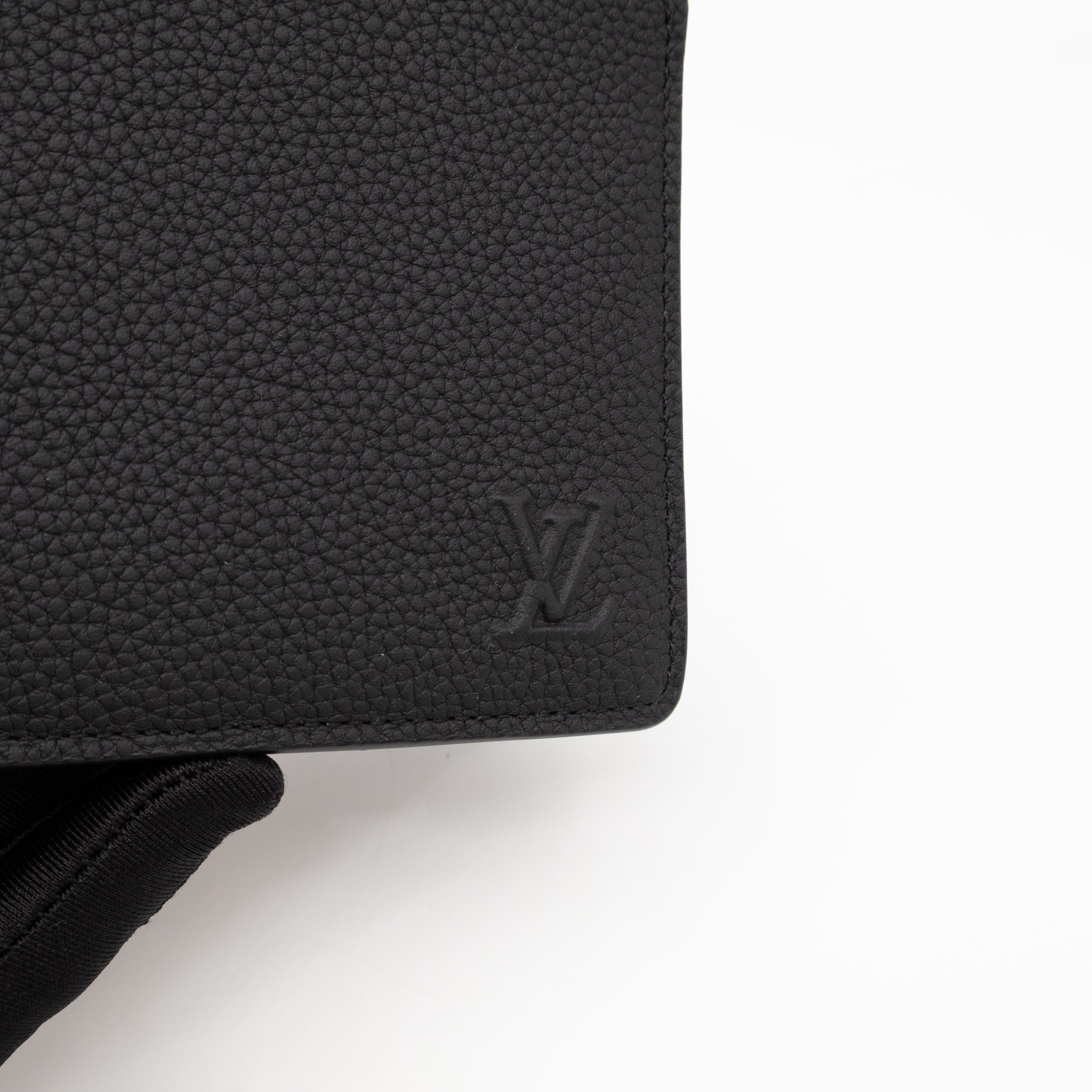 Multiple Wallet Aerogram Black Leather