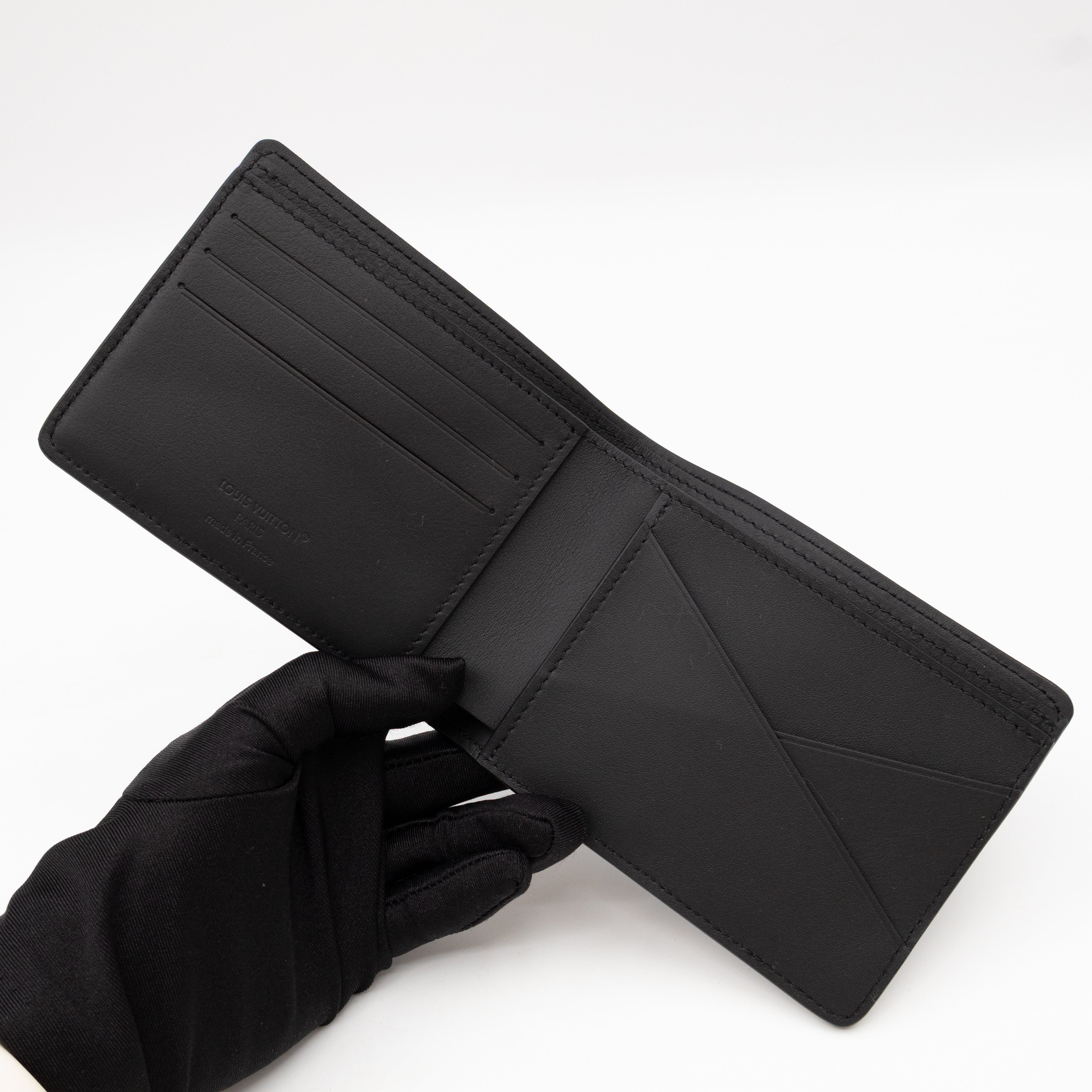 Multiple Wallet Aerogram Black Leather