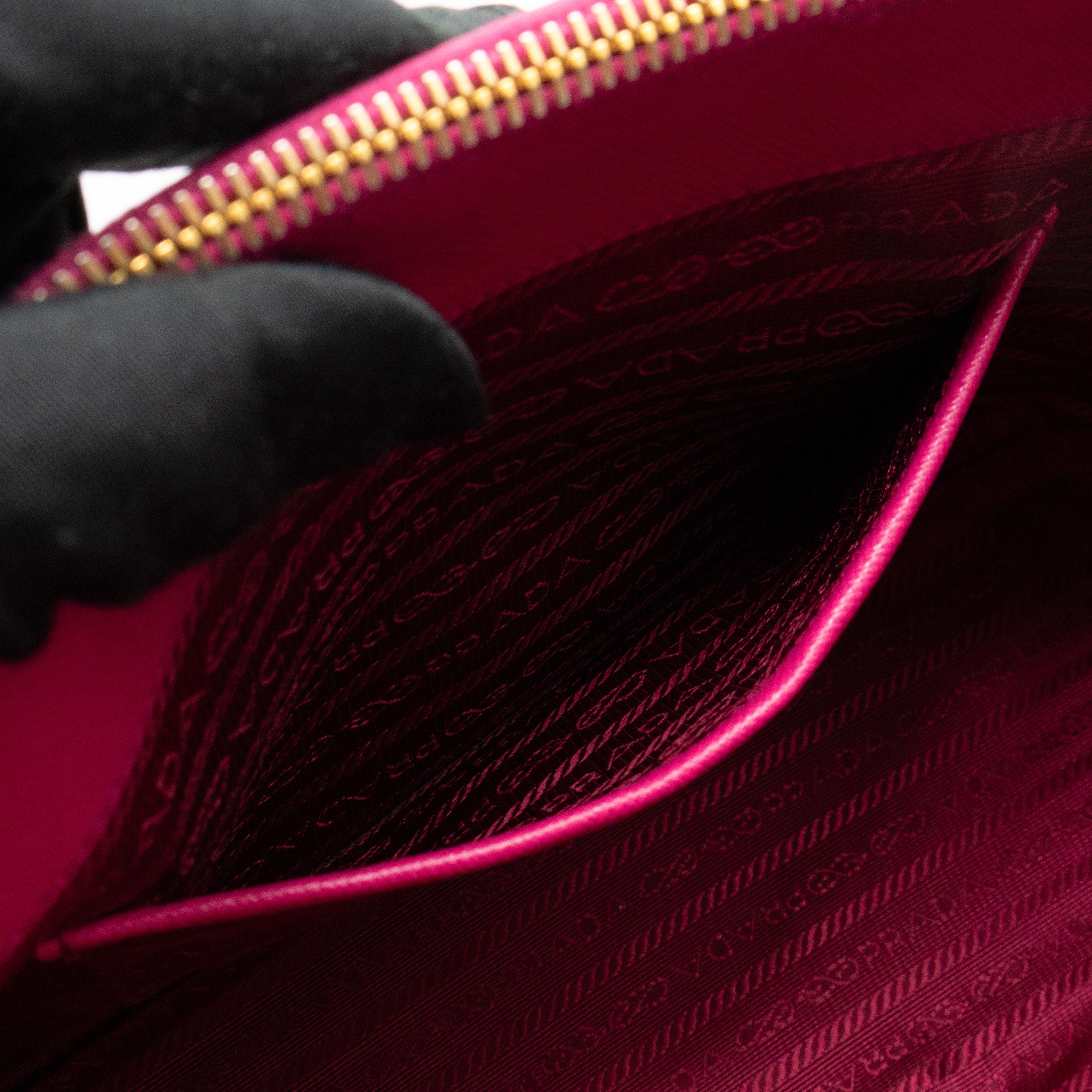 Galleria Small Double Zip Fuchsia Pink Saffiano