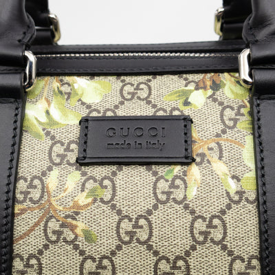 Medium Duffle Bag GG Supreme Blooms Black Leather