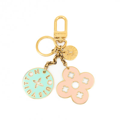 Looping Fleur Pastel Key Charm