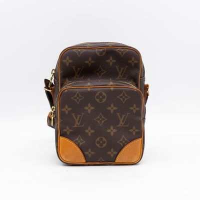 Amazone Monogram