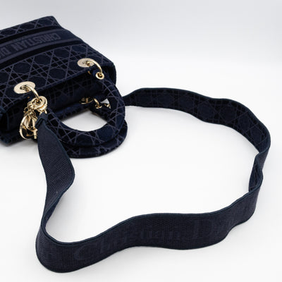 Lady D-Lite Medium Dark Blue Velvet Embroidery Cannage