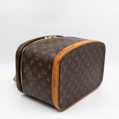 Nice Vanity Case Monogram
