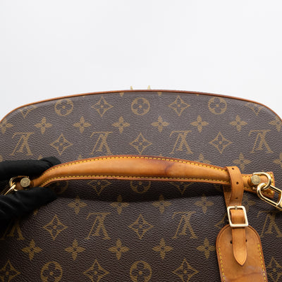 Nice Vanity Case Monogram