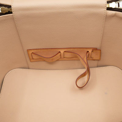 Nice Vanity Case Monogram