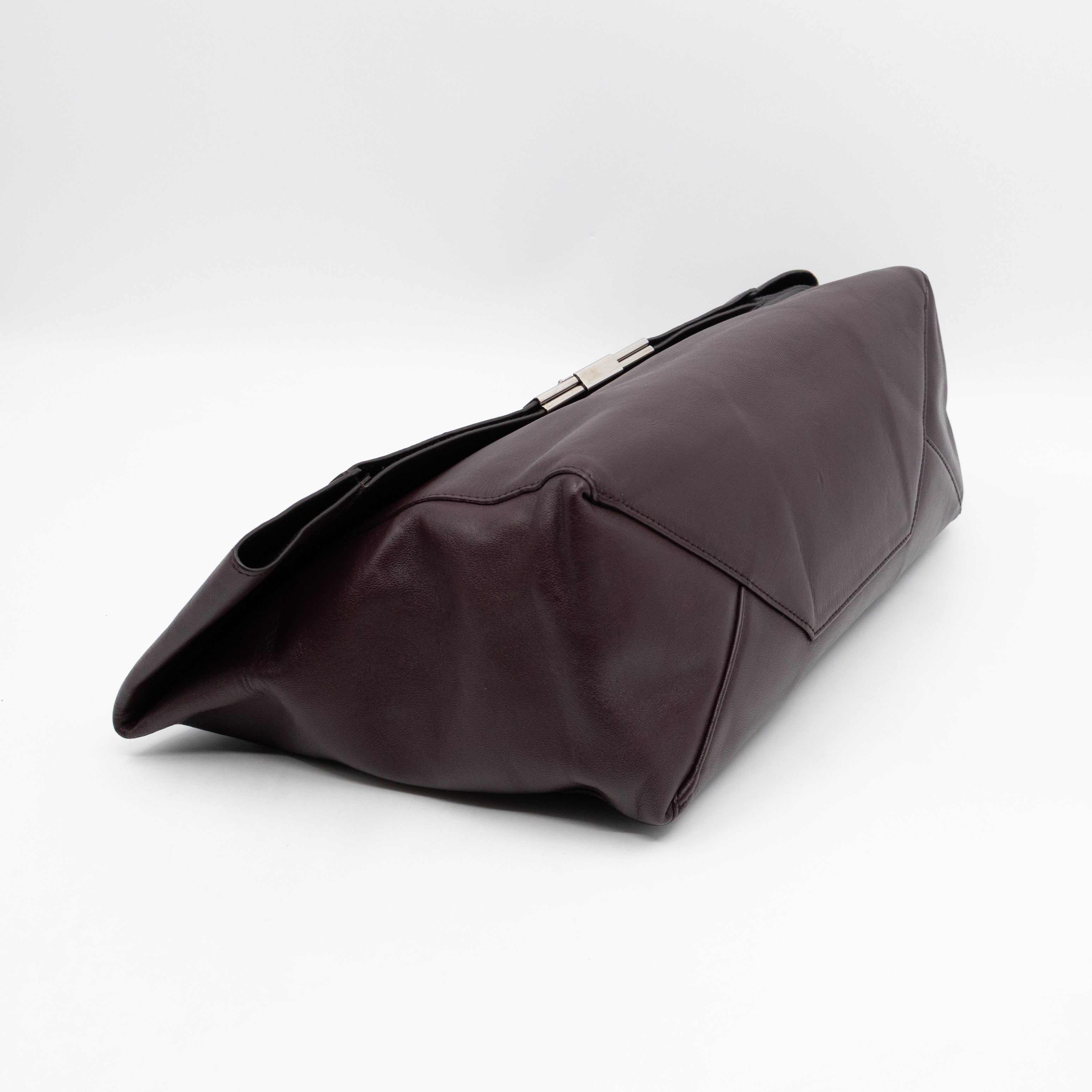 Cabas Fold-over Clutch Bag Burgundy Leather