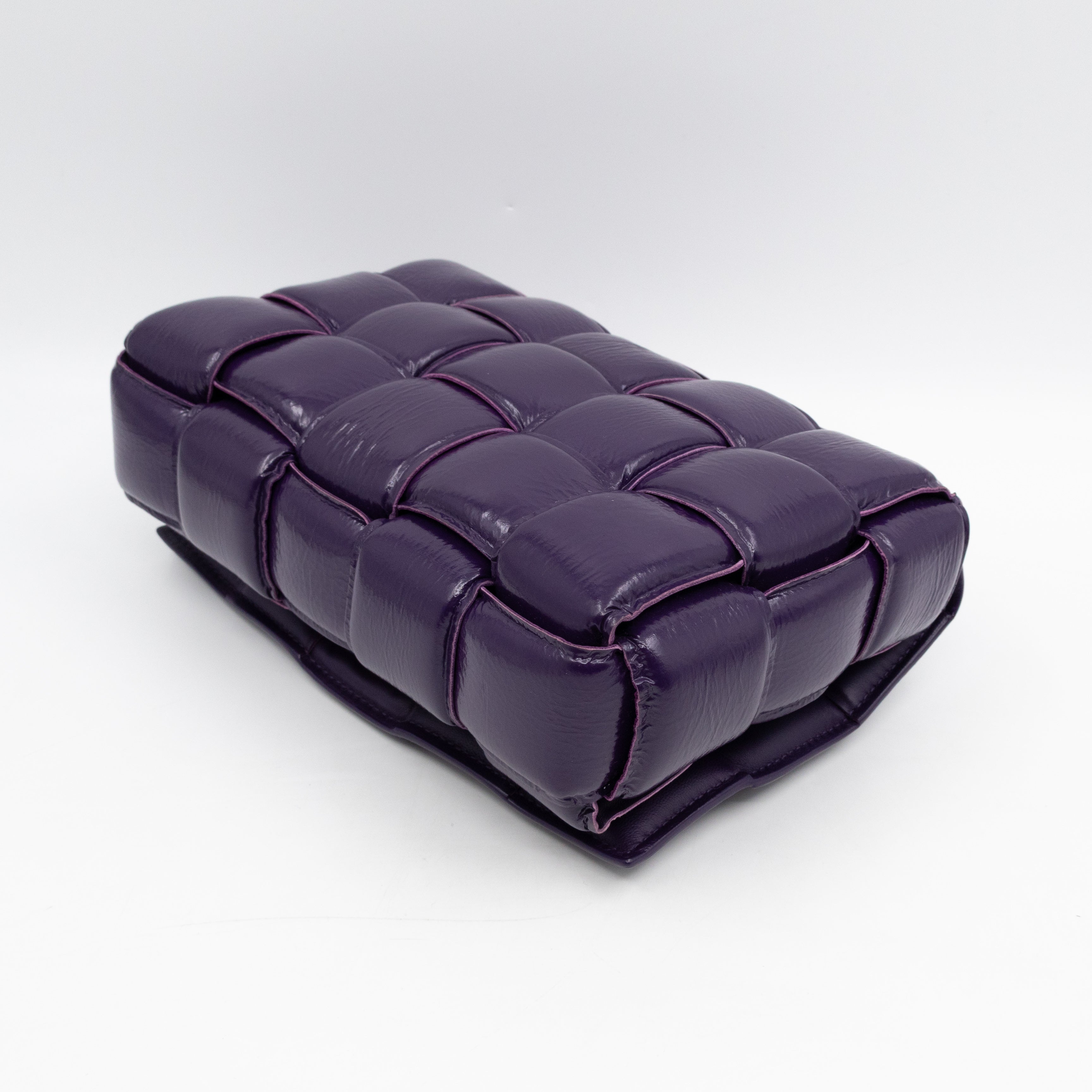 Classic Padded Cassette Purple Intrecciato Patent Leather