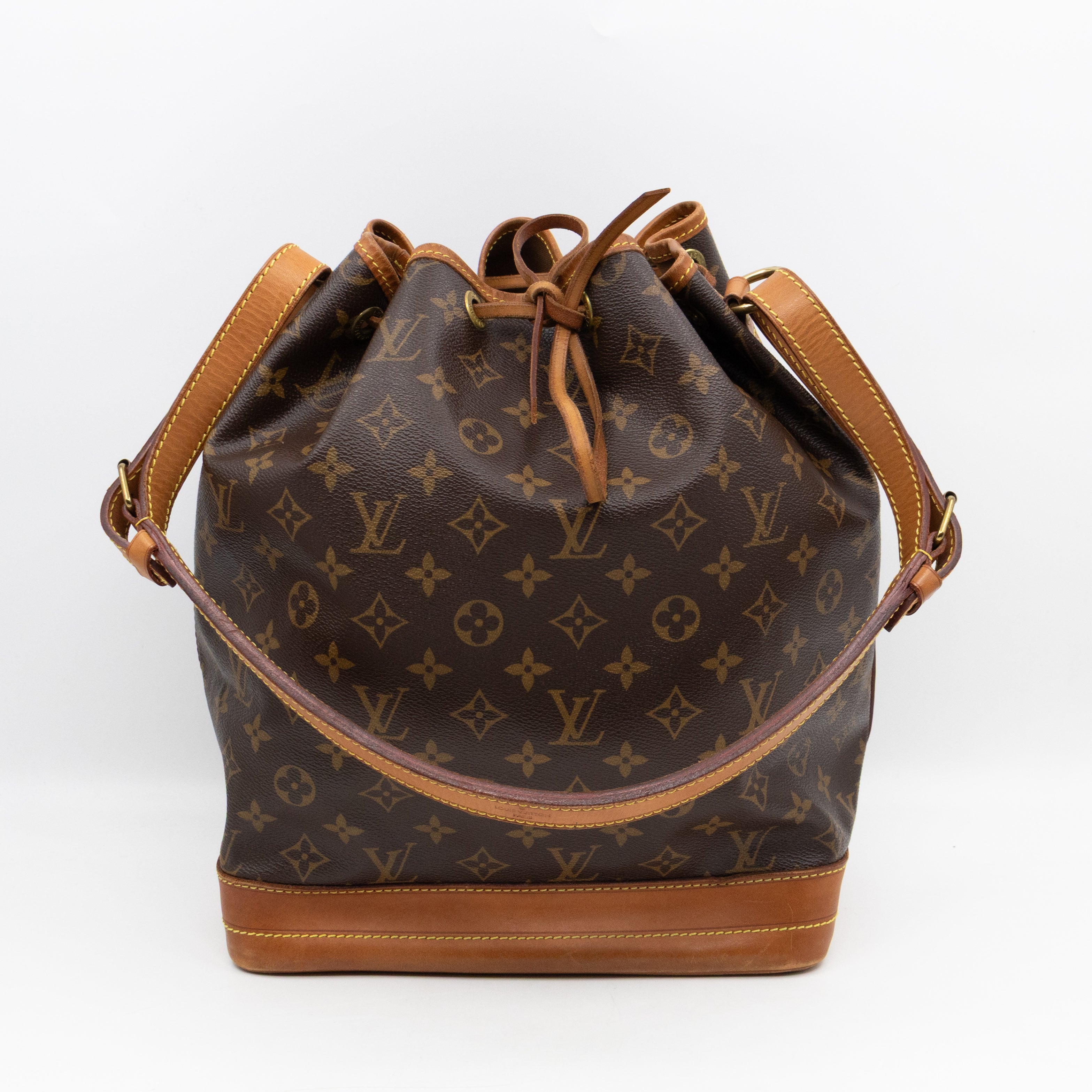 Noe Monogram
