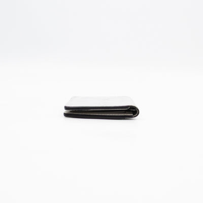 Pocket Organizer White Taigarama Leather
