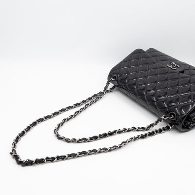 Classic Double Flap Jumbo Black Patent Leather