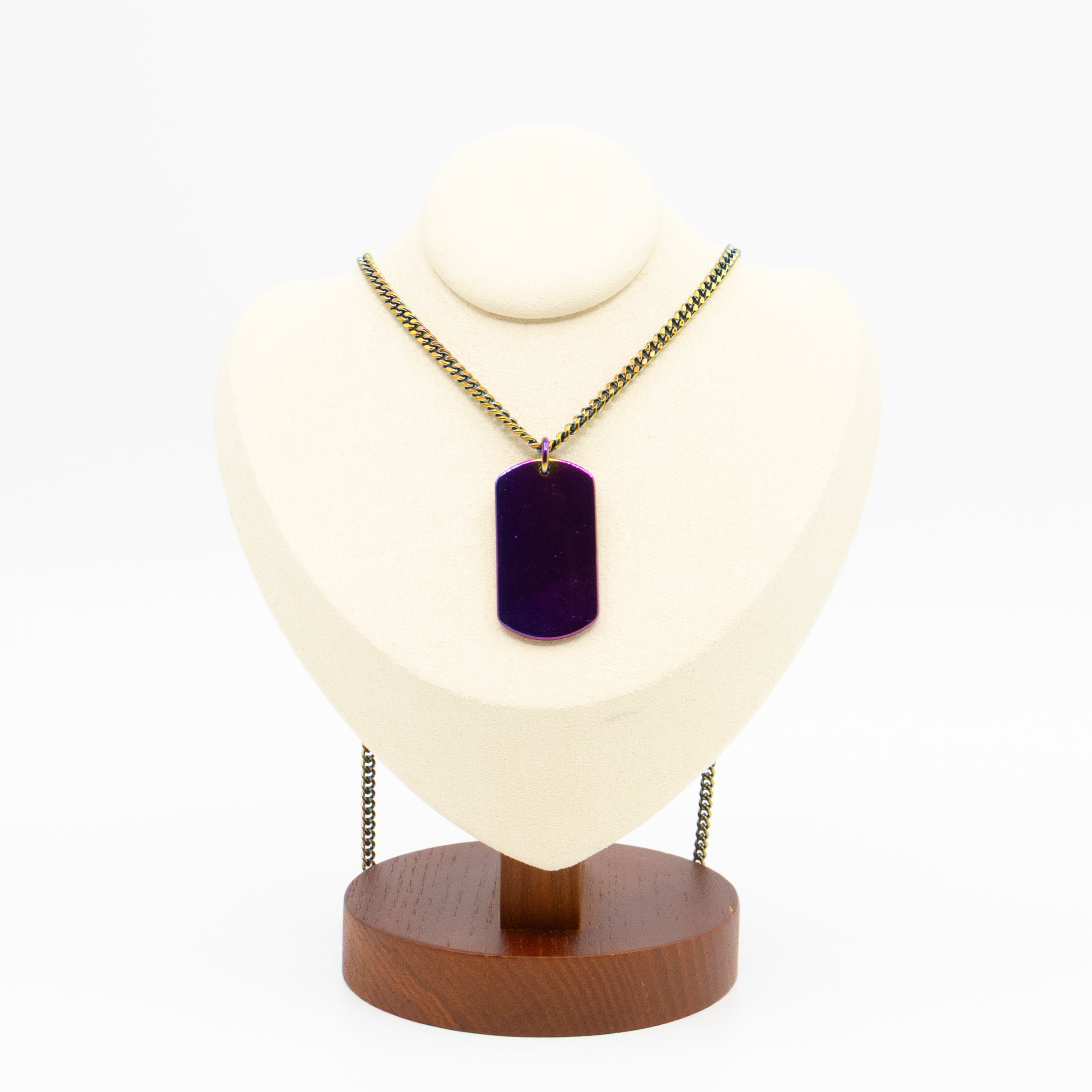 CD Couture Plate Pendant Necklace Multicolor