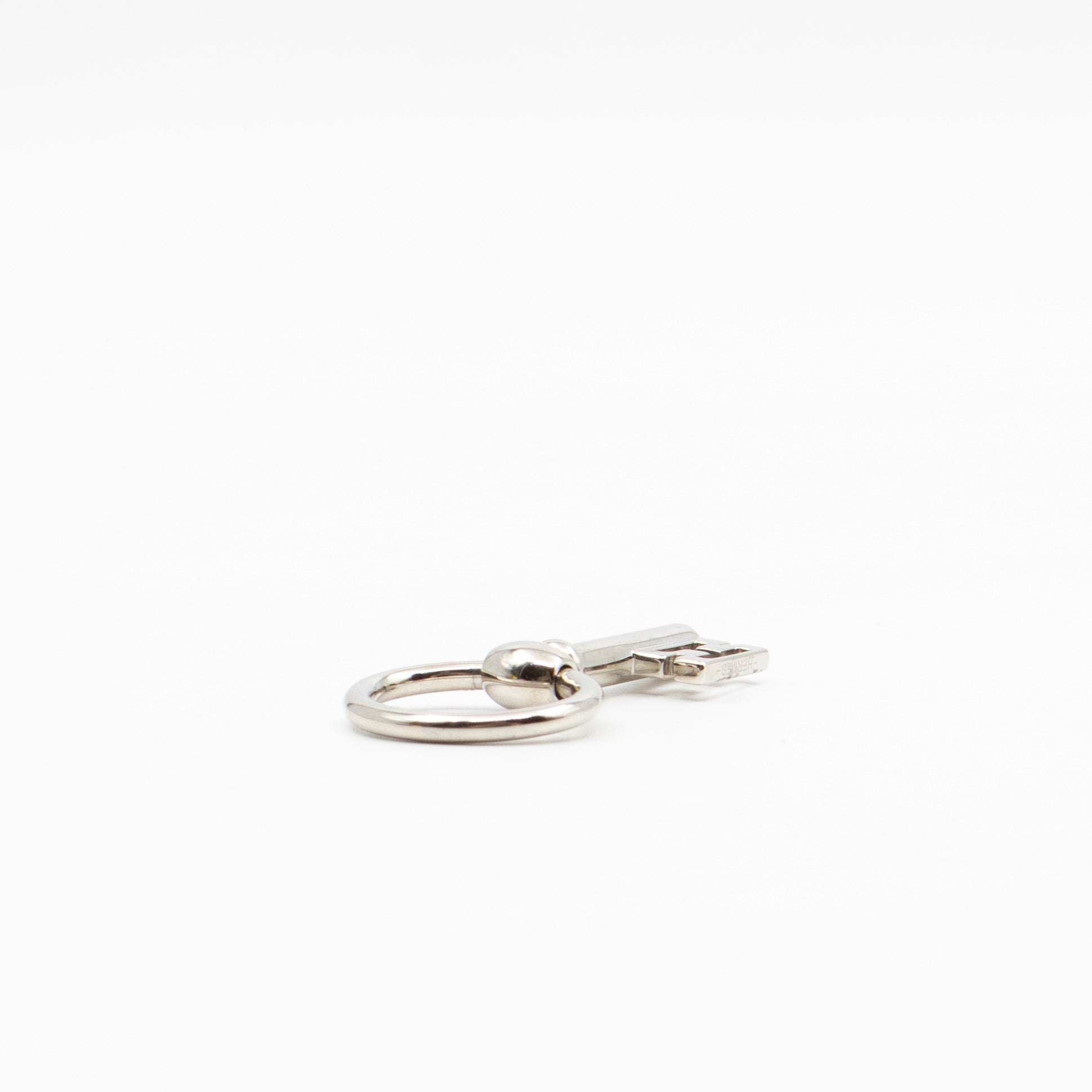 Curiosite Cle H Charm Pendant Scarf Ring Silver