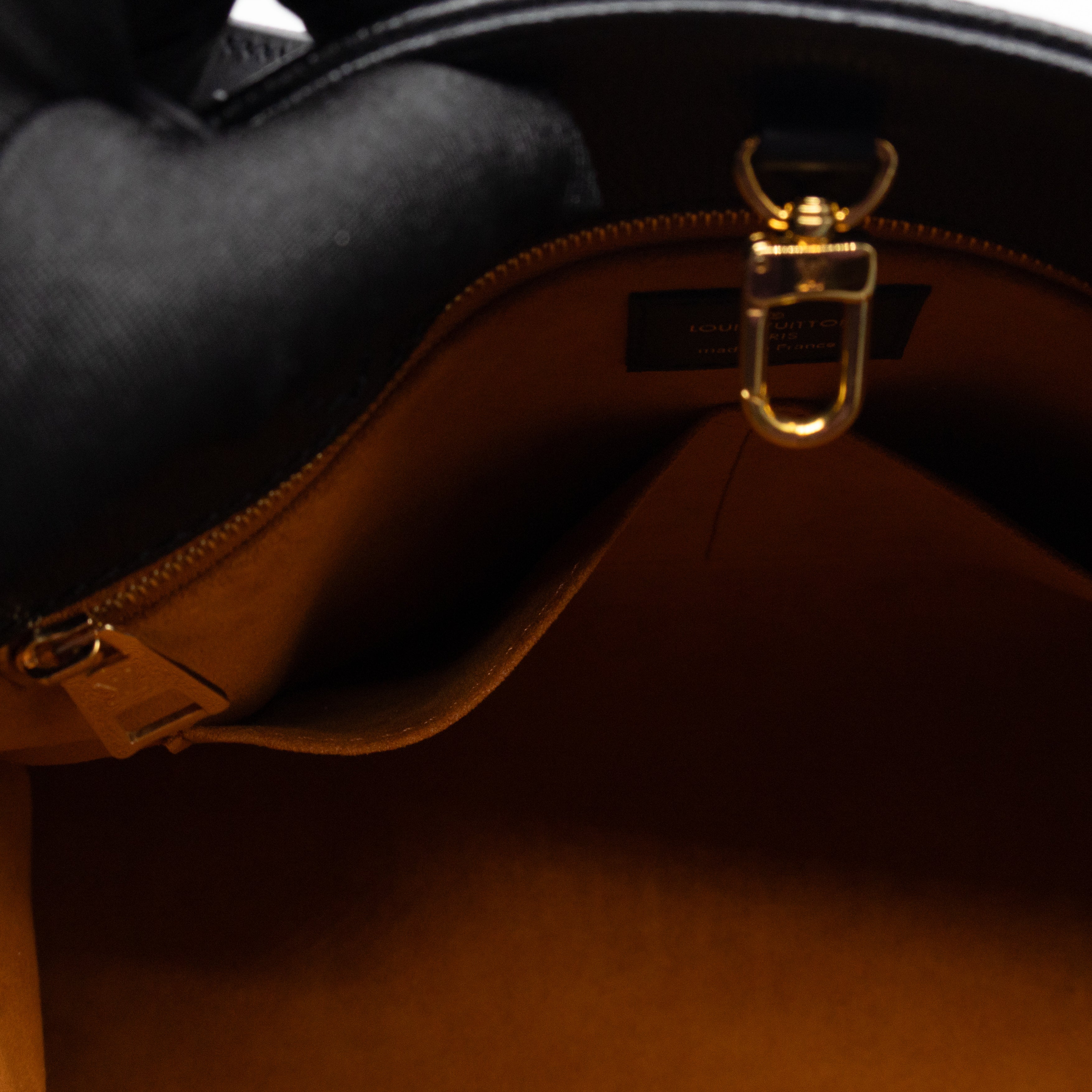 Onthego MM Black Monogram Empreinte