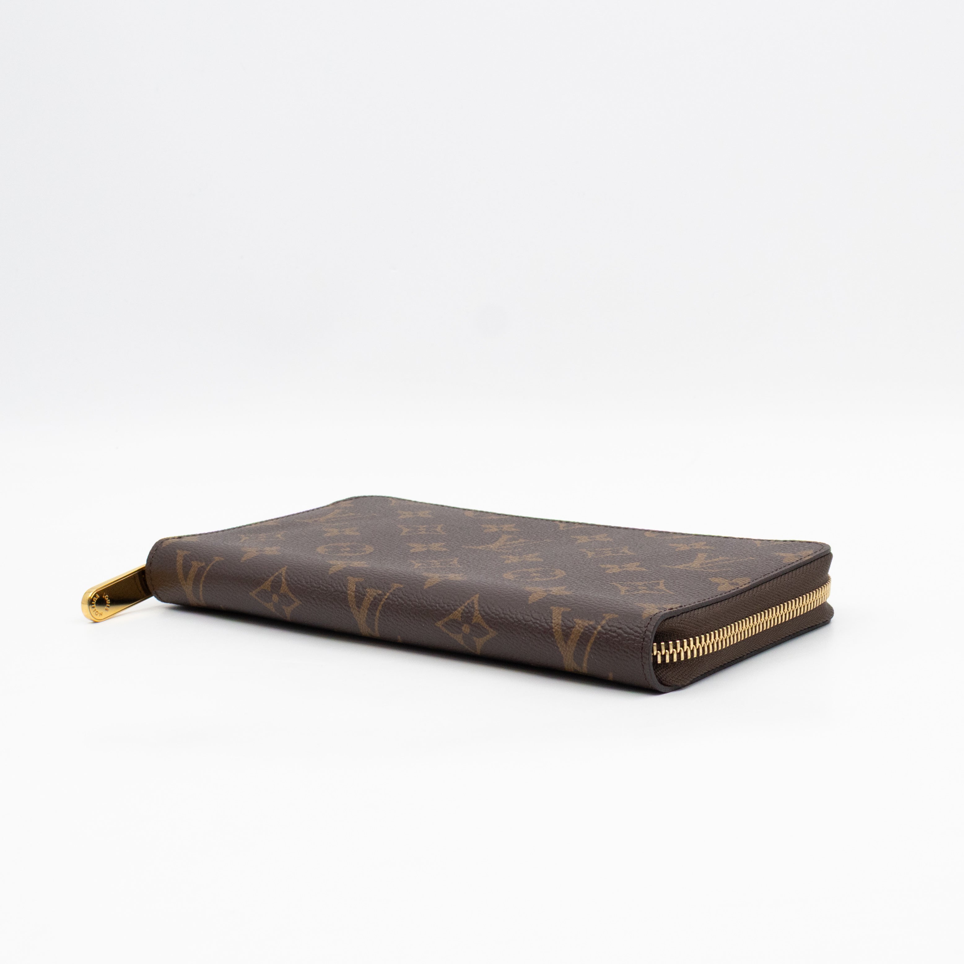 Zippy Organizer Wallet Monogram