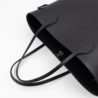 Neverfull MM Black Epi Leather with Pochette