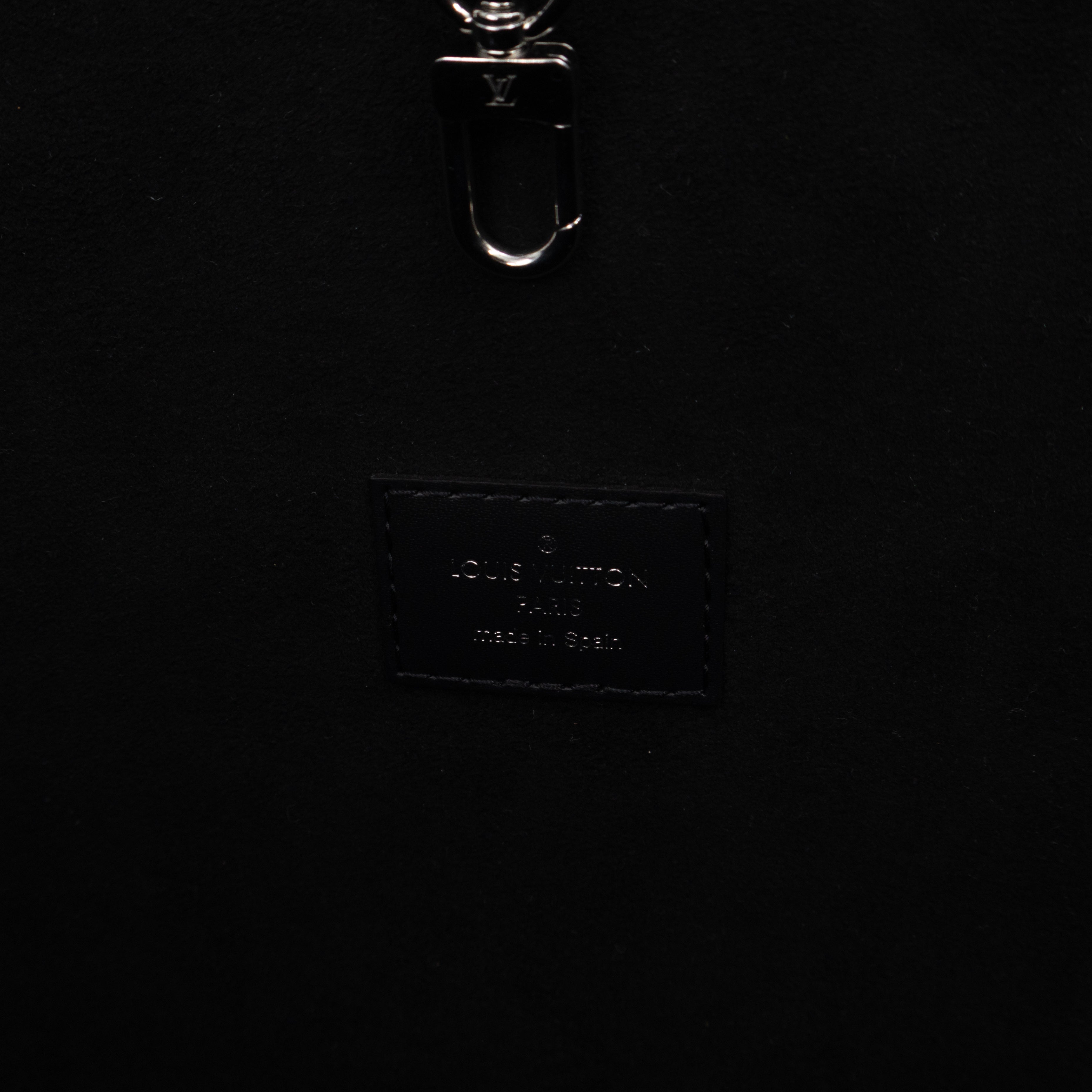 Neverfull MM Black Epi Leather with Pochette