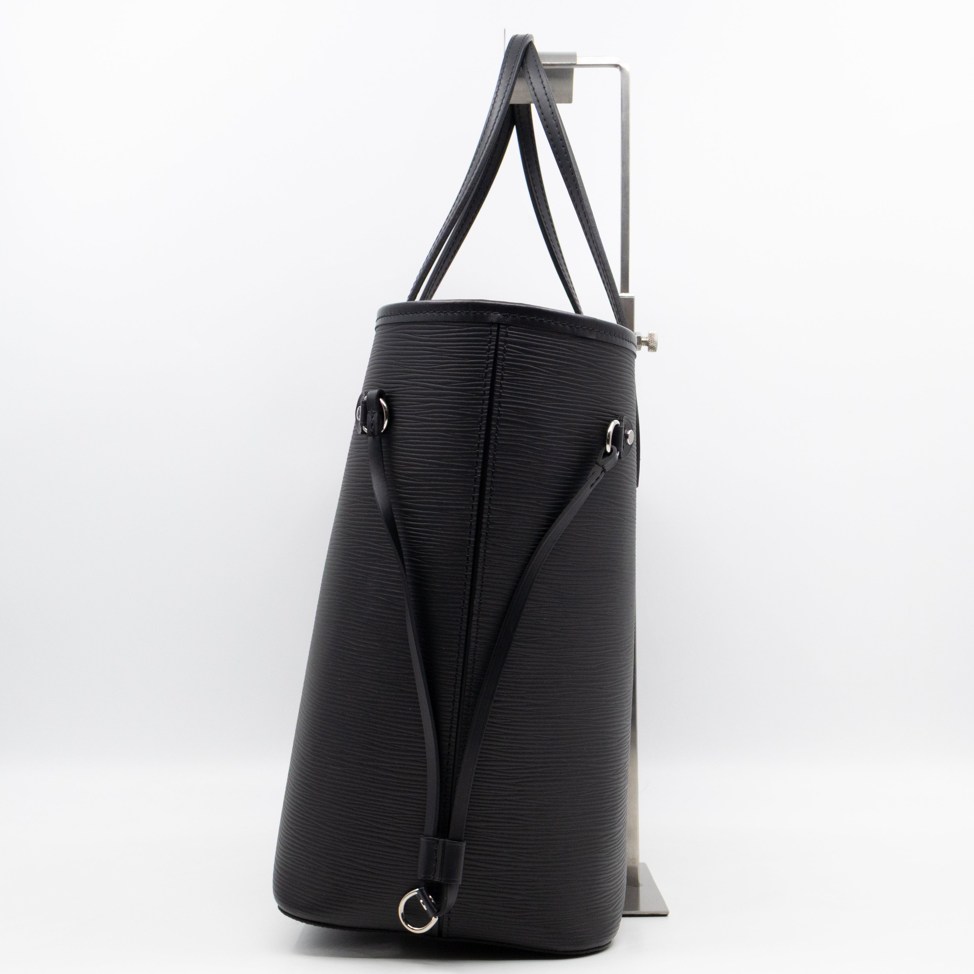 Neverfull MM Black Epi Leather with Pochette