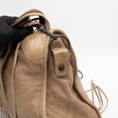 Classic City Beige Leather