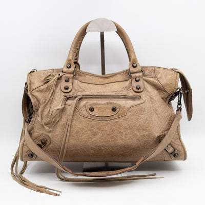 Classic City Beige Leather