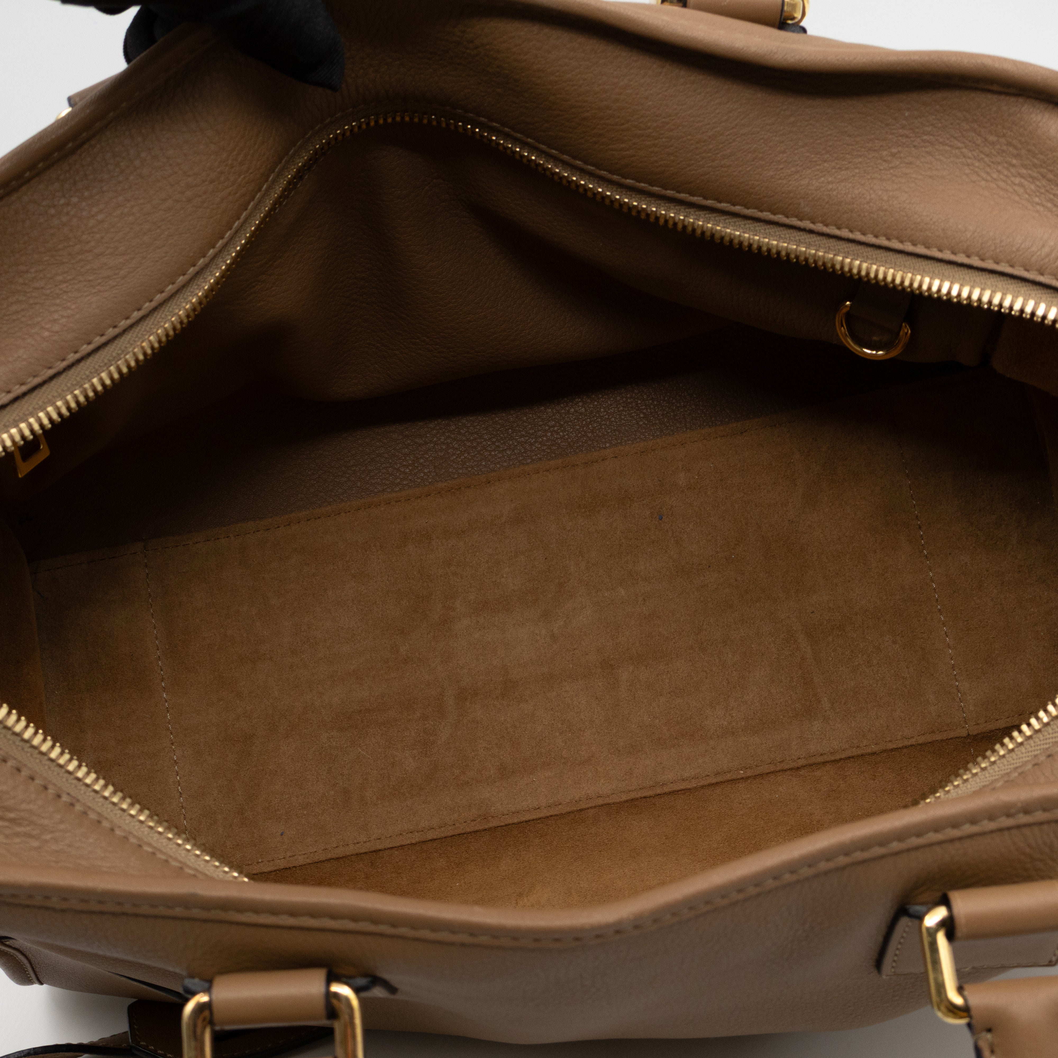 Amazona 36 Brown Leather With Shoulder Strap