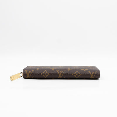 Zippy Wallet Monogram