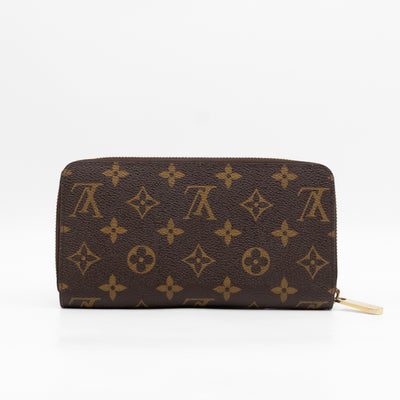 Zippy Wallet Monogram