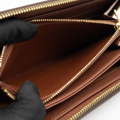 Zippy Wallet Monogram