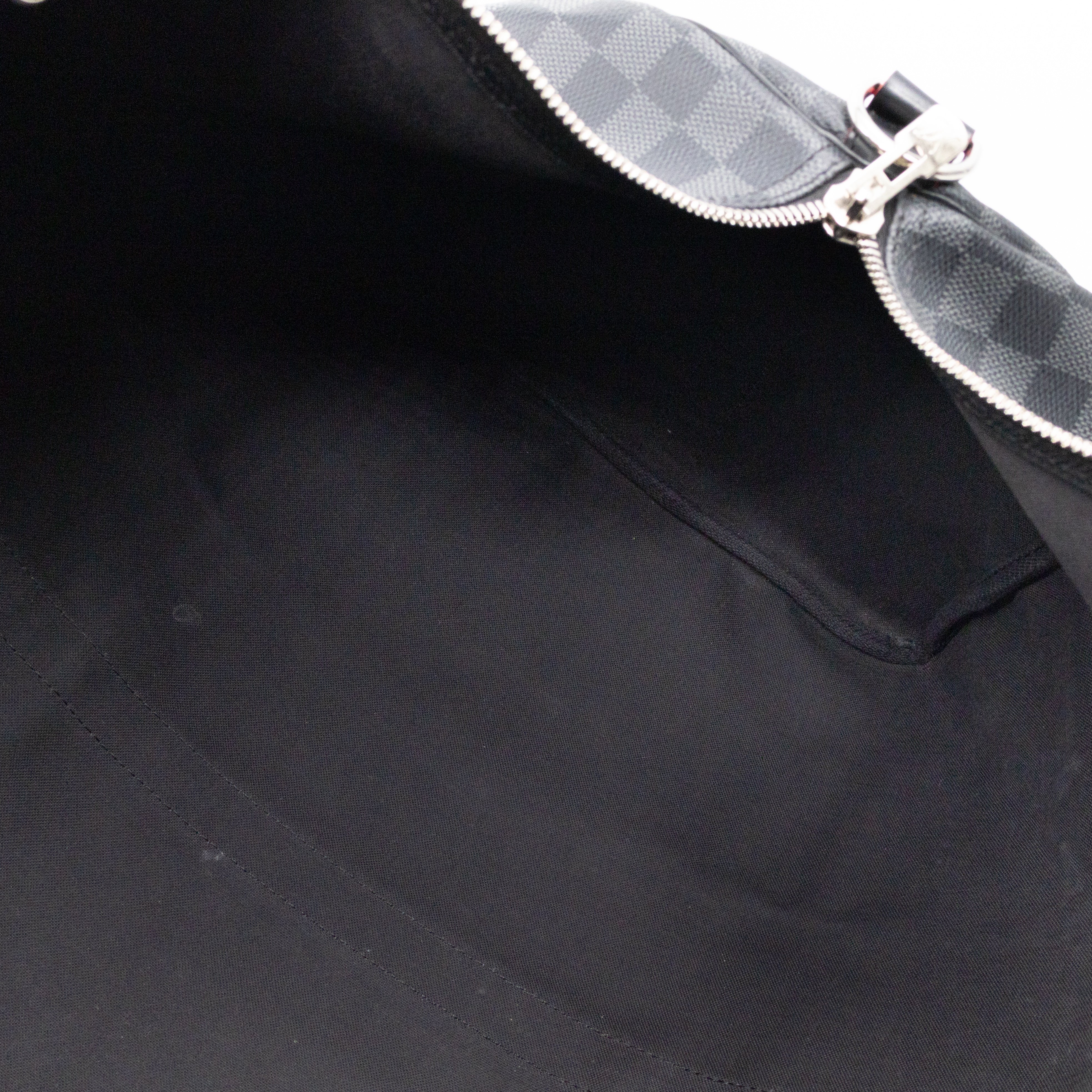 Keepall 55 Bandouliere Damier Graphite Rouge