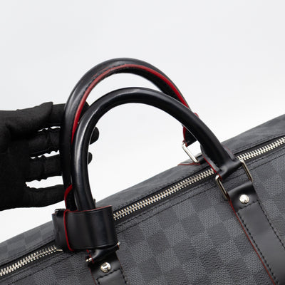 Keepall 55 Bandouliere Damier Graphite Rouge