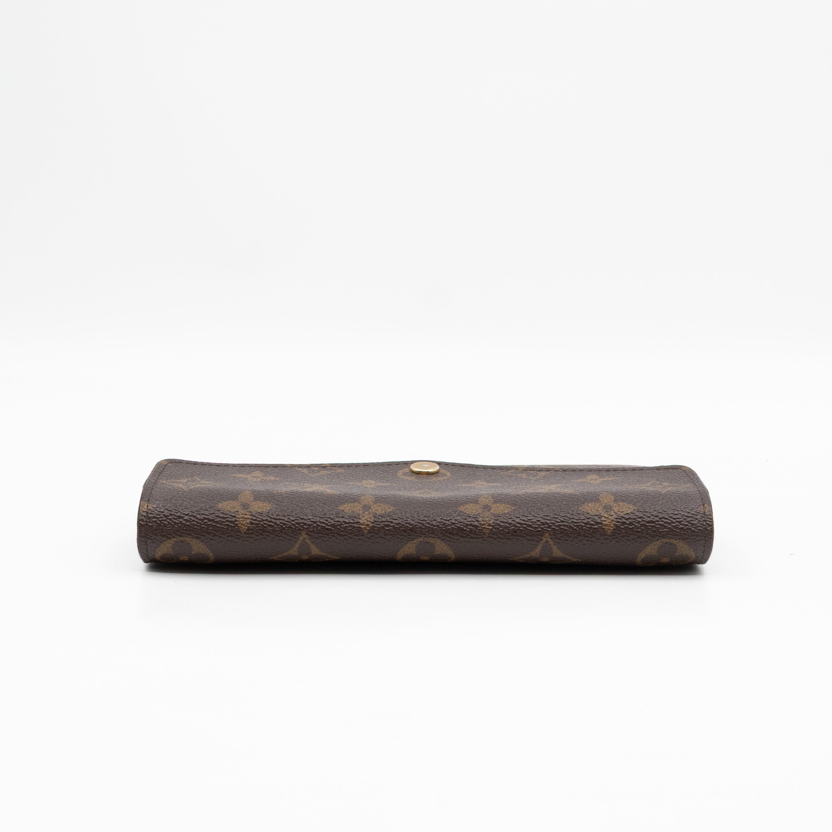 Sarah Wallet Monogram